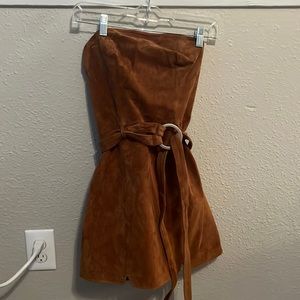 Suede camel colored fitted dress w 70s style hoop belt